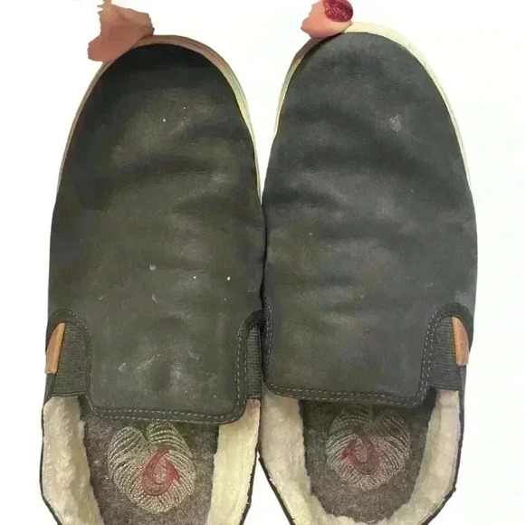 Olukai Pehuea Heu Women size 9 Shearling Lined Slip On Shoe Leather Upper Black - Picture 6 of 10